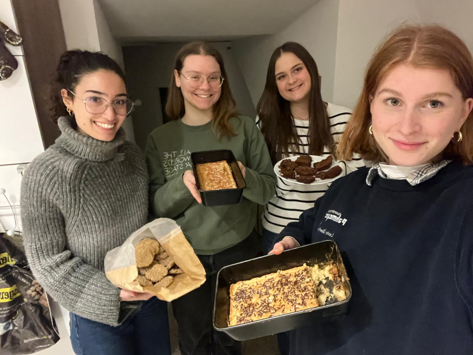 Solidarity Bread mit Leckereien